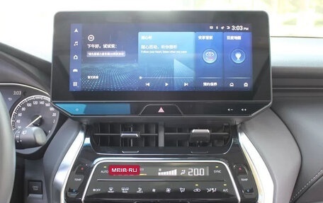 Toyota Harrier, 2021 год, 2 850 000 рублей, 20 фотография