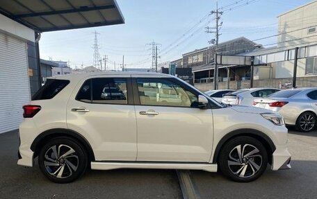 Toyota Raize I, 2021 год, 1 450 000 рублей, 3 фотография