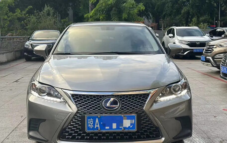 Lexus CT I рестайлинг, 2021 год, 2 100 000 рублей, 2 фотография
