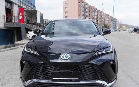 Toyota Venza, 2022 год, 3 620 000 рублей, 2 фотография