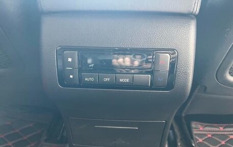Haval H9 I рестайлинг, 2022 год, 2 340 000 рублей, 14 фотография
