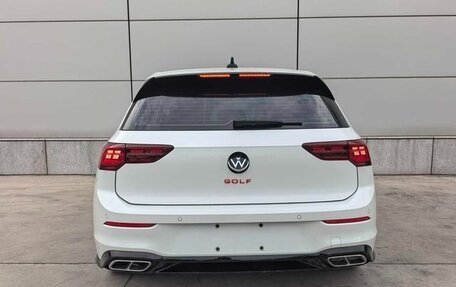 Volkswagen Golf VIII, 2022 год, 2 070 000 рублей, 5 фотография