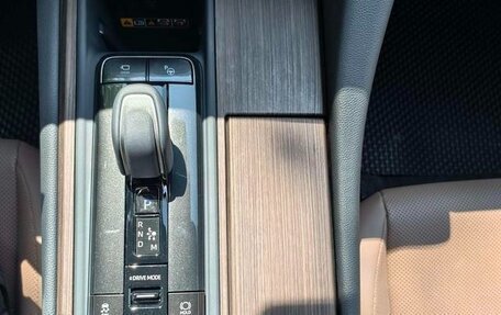 Toyota Crown, 2024 год, 5 690 000 рублей, 14 фотография