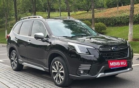 Subaru Forester, 2022 год, 3 310 000 рублей, 3 фотография