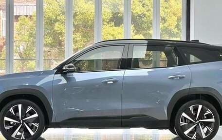 Geely Atlas, 2022 год, 1 890 000 рублей, 5 фотография