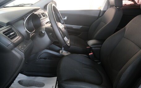 KIA Rio III рестайлинг, 2013 год, 949 000 рублей, 13 фотография