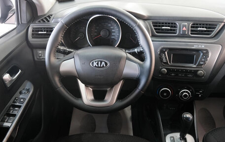 KIA Rio III рестайлинг, 2013 год, 949 000 рублей, 22 фотография