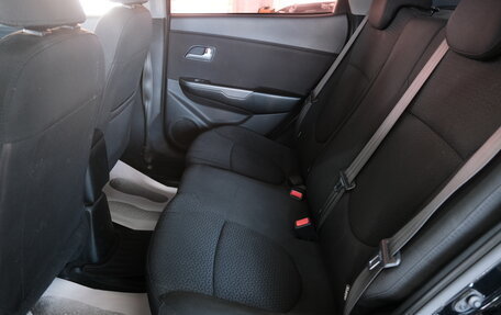 KIA Rio III рестайлинг, 2013 год, 949 000 рублей, 39 фотография