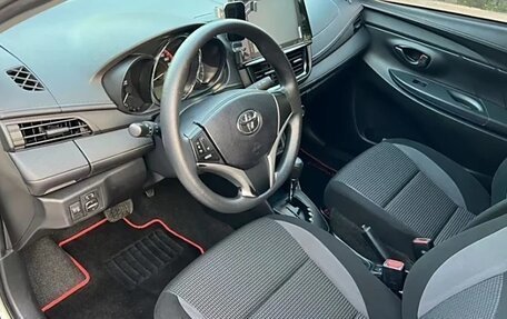 Toyota Vios III, 2022 год, 1 130 000 рублей, 11 фотография