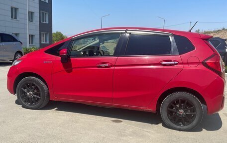 Honda Fit III, 2016 год, 840 000 рублей, 2 фотография