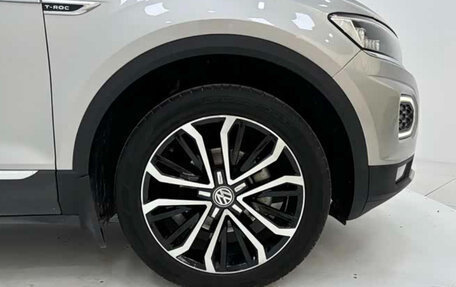 Volkswagen T-Roc I, 2022 год, 1 310 000 рублей, 10 фотография