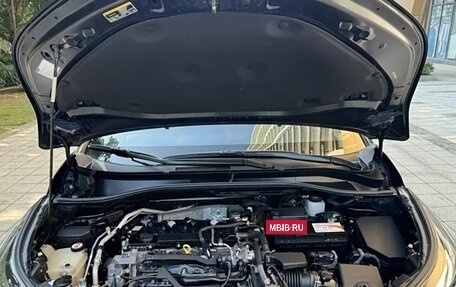 Toyota C-HR I рестайлинг, 2021 год, 1 730 000 рублей, 8 фотография