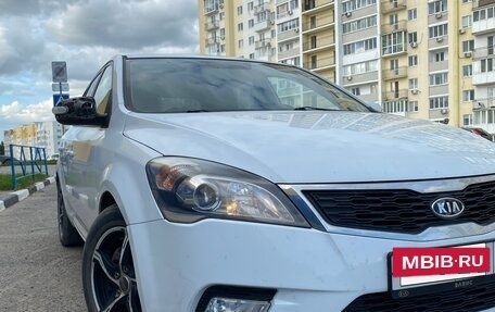 KIA cee'd I рестайлинг, 2011 год, 750 000 рублей, 7 фотография