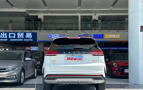 Geely Atlas I, 2022 год, 1 790 111 рублей, 5 фотография