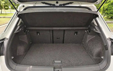 Volkswagen T-Roc I, 2021 год, 1 500 000 рублей, 15 фотография