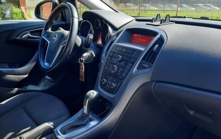 Opel Astra J, 2013 год, 690 000 рублей, 5 фотография