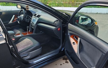 Toyota Camry, 2011 год, 1 260 000 рублей, 4 фотография