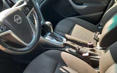 Opel Astra J, 2013 год, 690 000 рублей, 11 фотография
