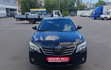Toyota Camry, 2011 год, 1 260 000 рублей, 2 фотография
