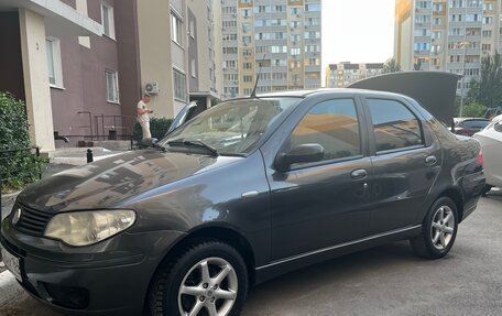 Fiat Albea I рестайлинг, 2008 год, 330 000 рублей, 4 фотография