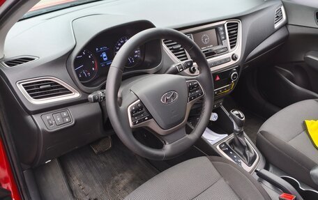 Hyundai Solaris II рестайлинг, 2019 год, 1 425 000 рублей, 2 фотография