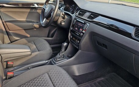 Skoda Rapid I, 2018 год, 1 280 000 рублей, 13 фотография