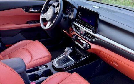 KIA K3, 2022 год, 2 350 000 рублей, 10 фотография