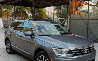 Volkswagen Tiguan II, 2020 год, 2 450 000 рублей, 1 фотография