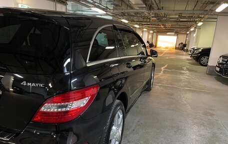 Mercedes-Benz R-Класс, 2012 год, 2 500 000 рублей, 6 фотография