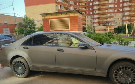 Mercedes-Benz S-Класс, 2006 год, 800 000 рублей, 3 фотография