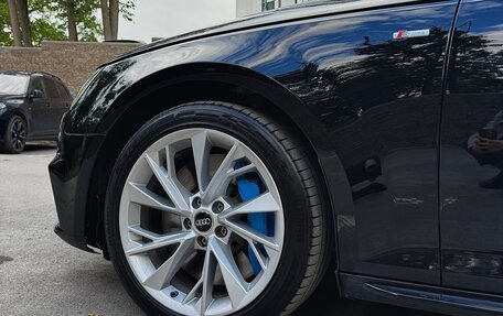 Audi A4, 2018 год, 3 300 000 рублей, 4 фотография
