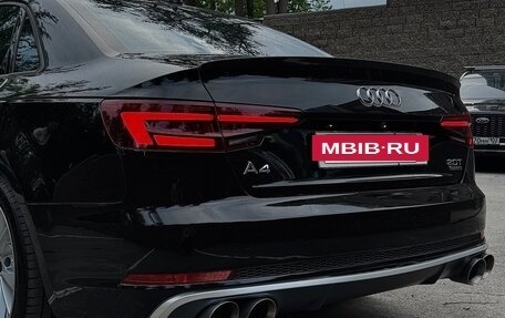 Audi A4, 2018 год, 3 300 000 рублей, 3 фотография