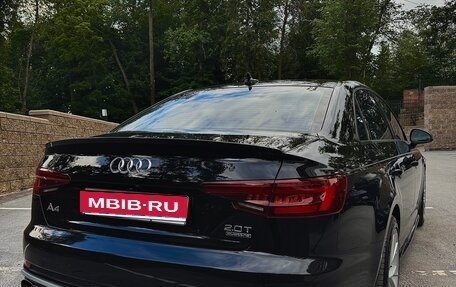 Audi A4, 2018 год, 3 300 000 рублей, 14 фотография