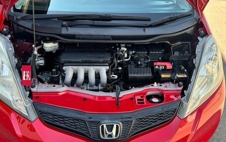 Honda Fit III, 2013 год, 800 000 рублей, 9 фотография