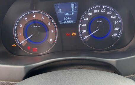 Hyundai Solaris II рестайлинг, 2013 год, 690 000 рублей, 4 фотография