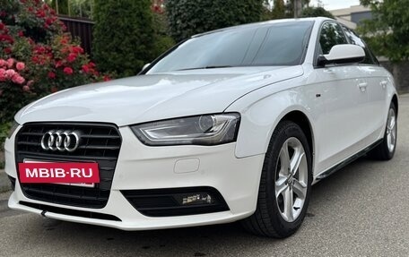 Audi A4, 2012 год, 980 000 рублей, 7 фотография