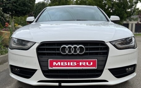 Audi A4, 2012 год, 980 000 рублей, 6 фотография
