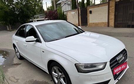 Audi A4, 2012 год, 980 000 рублей, 11 фотография