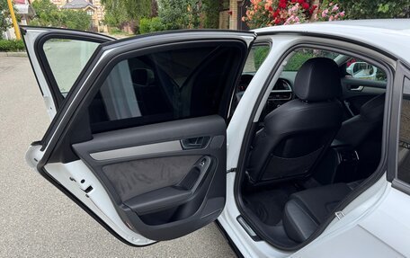 Audi A4, 2012 год, 980 000 рублей, 30 фотография