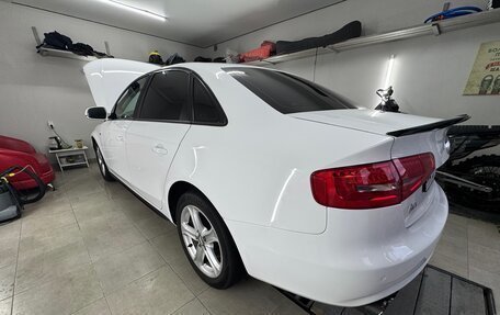 Audi A4, 2012 год, 980 000 рублей, 33 фотография