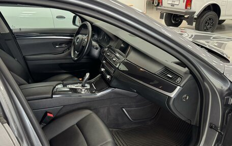 BMW 5 серия, 2014 год, 1 560 000 рублей, 13 фотография