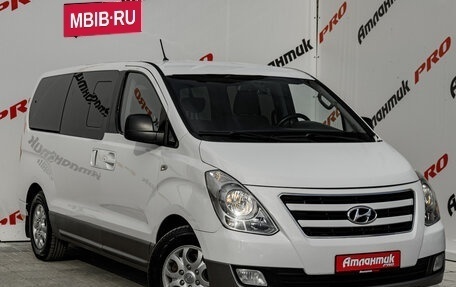 Hyundai H-1 II рестайлинг, 2011 год, 1 865 000 рублей, 6 фотография