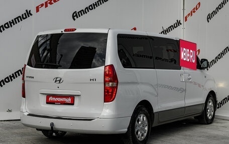 Hyundai H-1 II рестайлинг, 2011 год, 1 865 000 рублей, 9 фотография