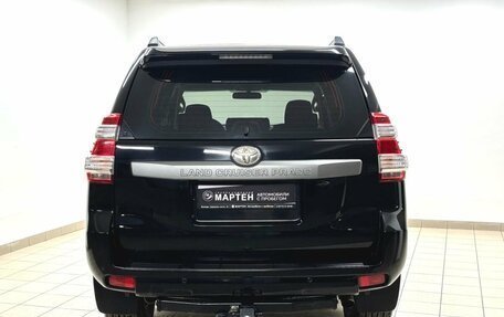 Toyota Land Cruiser Prado 150 рестайлинг 2, 2016 год, 3 199 000 рублей, 5 фотография
