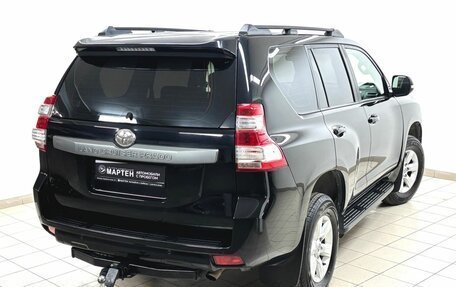 Toyota Land Cruiser Prado 150 рестайлинг 2, 2016 год, 3 199 000 рублей, 9 фотография