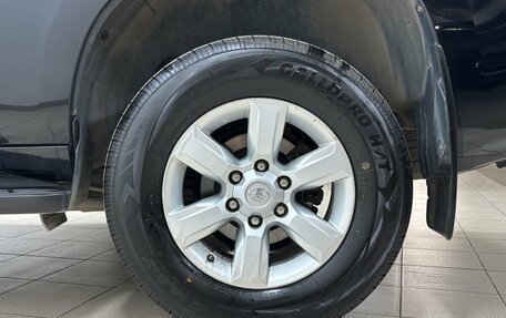 Toyota Land Cruiser Prado 150 рестайлинг 2, 2016 год, 3 199 000 рублей, 19 фотография