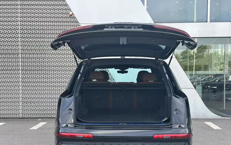 Audi Q7, 2021 год, 5 000 000 рублей, 8 фотография
