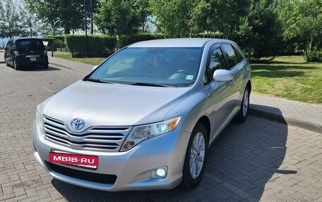 Toyota Venza I, 2010 год, 1 730 000 рублей, 2 фотография