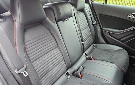 Mercedes-Benz GLA, 2014 год, 1 890 000 рублей, 14 фотография