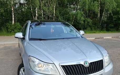 Skoda Octavia, 2011 год, 720 000 рублей, 2 фотография